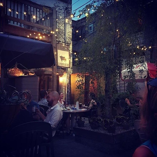 What to Know Before Visiting Duke Of Perth in Chicago, IL