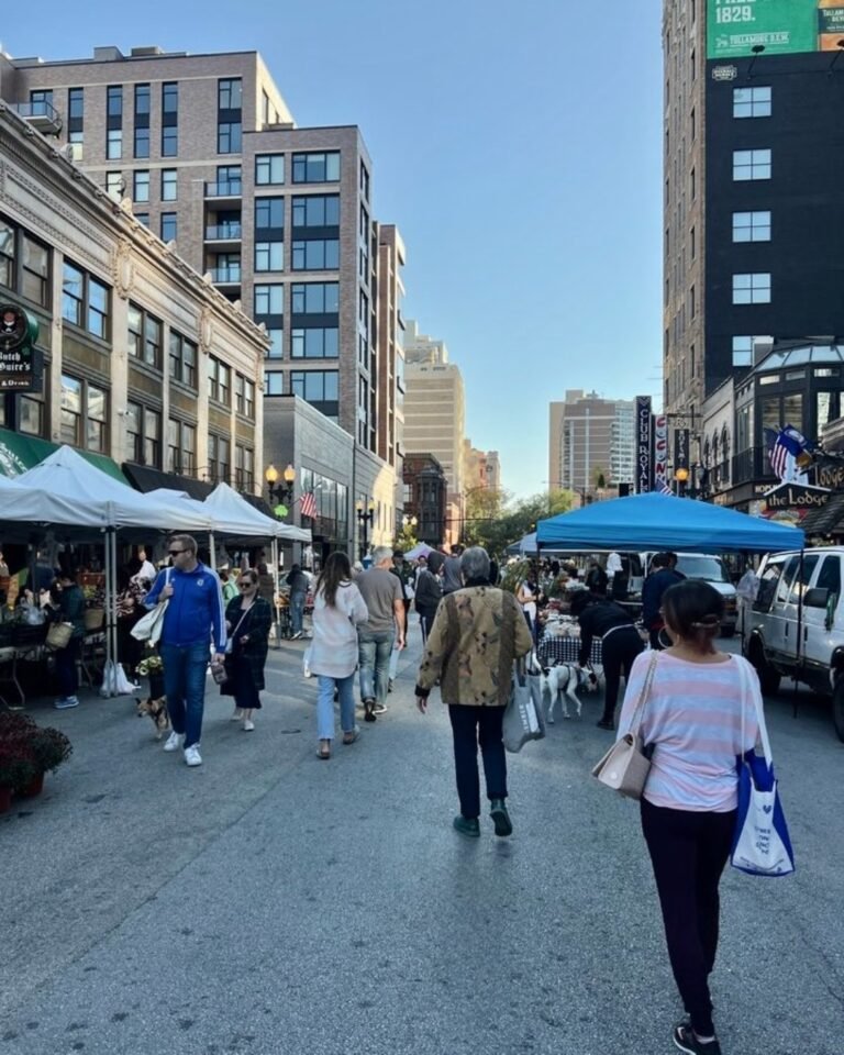 What to Know Before Visiting The Lodge Tavern in Chicago, IL